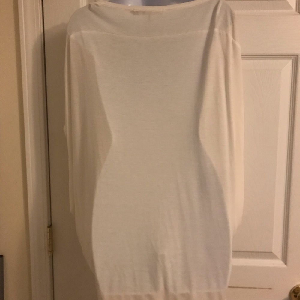 Miilla oversized shirt. Cream color. Great condition. Lightweight& comfy. Sz. M - Picture 2 of 3